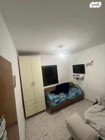 דירת גן, השעורה 18, שיכון ב, טבריה