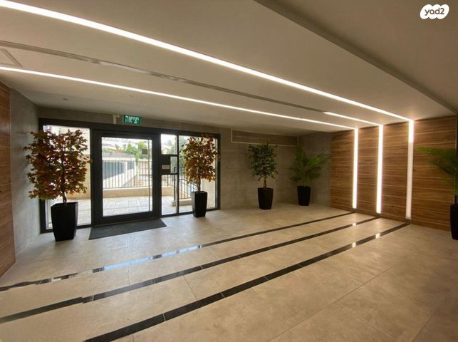 דירה, ד"ר משה סנה 9, שאר העיר, מודיעין מכבים רעות