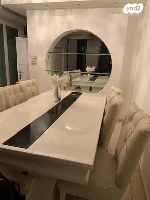 דירה, זאב ז'בוטינסקי 6, אגרובנק, חולון