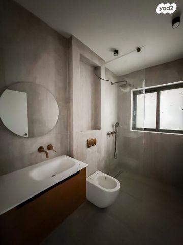 דירה, מרדכי כספי 8, צפון תלפיות, ירושלים