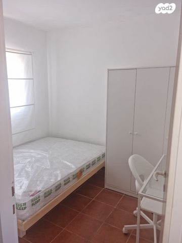 דירה, אברהם אבינו 60, שכונה ד', באר שבע