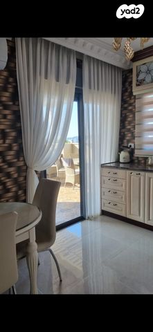 גג/ פנטהאוז, בת שבע 8, נווה אלון, עכו