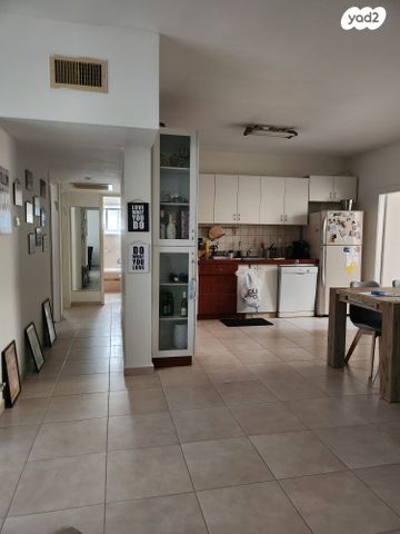 שדרות וייצמן 10