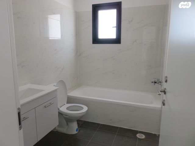 דירה, רב אבדימי 10, איילת השחר / רמת בית שמש ד-3, בית שמש