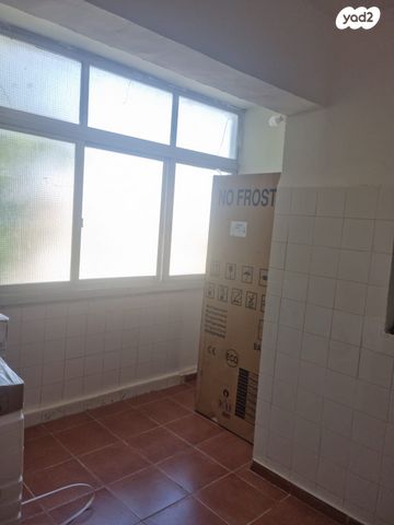 דירה, אברהם אבינו 60, שכונה ד', באר שבע