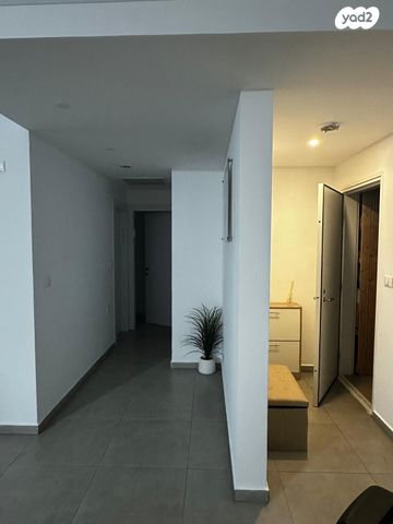 דירה, אריק איינשטיין 20, הרקפות, ראשון לציון