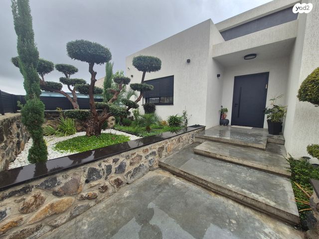 בני יהודה 25