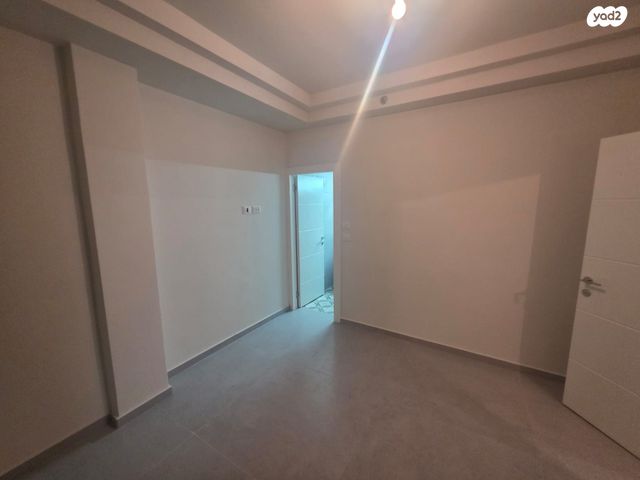 דירת גן, יעקב פנחסי 8, עין גנים, פתח תקווה