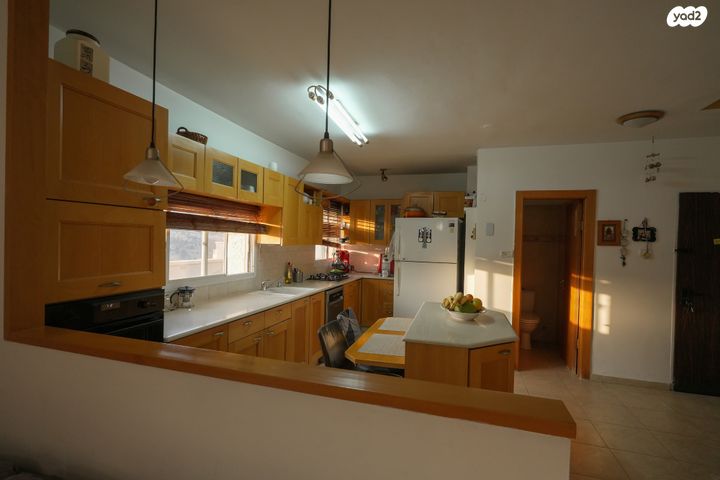 דופלקס, עת הזמיר 5, מגדים, מעלה אדומים