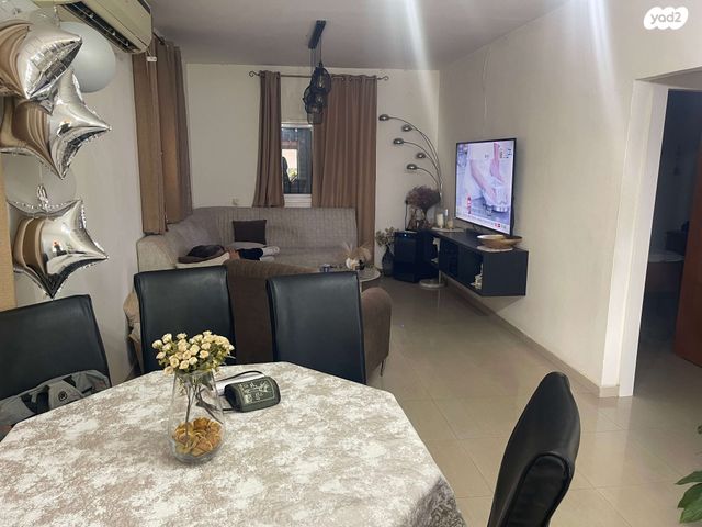 בית פרטי/ קוטג', ברקן 16, מבועים, מבועים