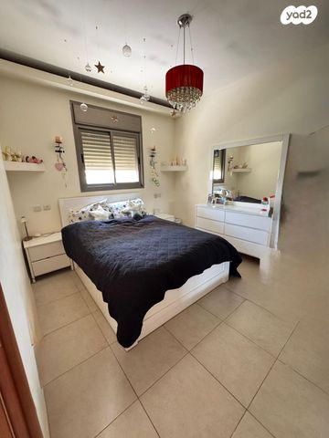 דופלקס, העצמאות 43, כפר גנים ג, פתח תקווה