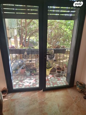 דירת גן, שמעון 14, בקעה, ירושלים