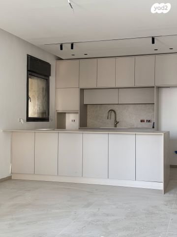 דירה, מרדכי כספי 8, צפון תלפיות, ירושלים