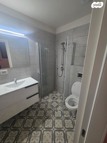 דירת גן, יעקב פנחסי 8, עין גנים, פתח תקווה