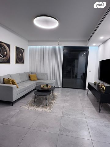 דירה, סברי מרנן 11, עיר היין, אשקלון