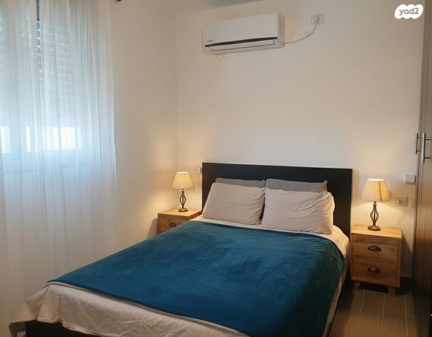 גג/ פנטהאוז, איבי נחל 1, אבני חפץ, אבני חפץ