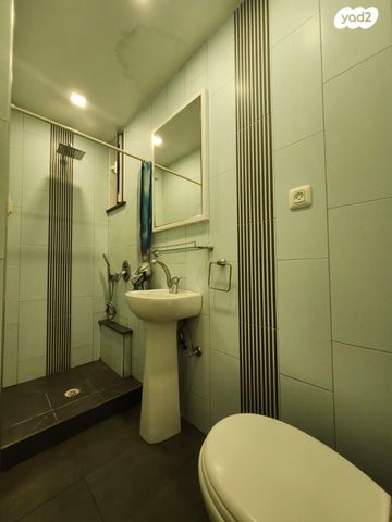 דירה, זאב חקלאי 4, בית וגן, ירושלים