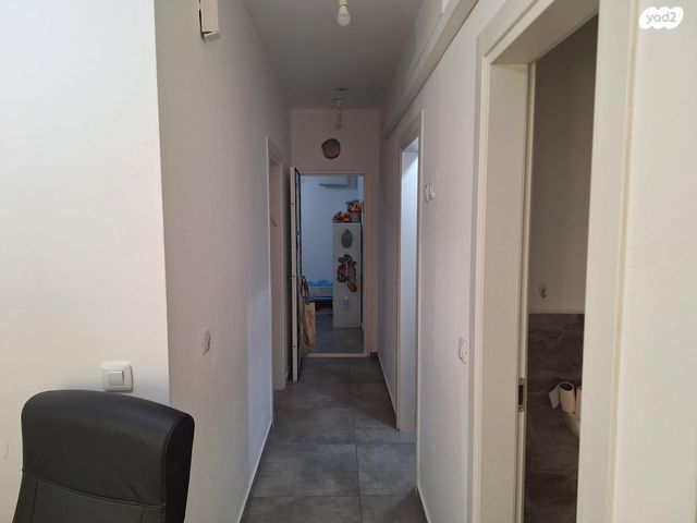 דירה, רועי קליין 18, נווה שמיר רמת בית שמש ה-1, בית שמש