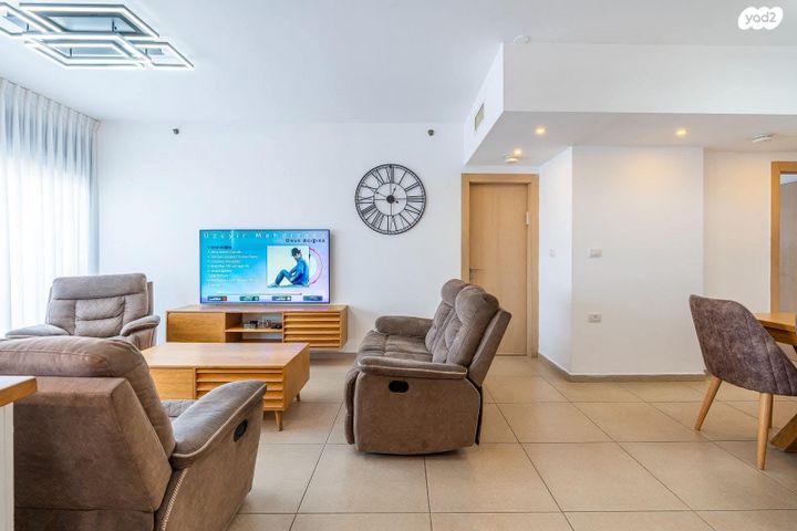 דירה, השיקמים 3, נוף ים - מע"ר, אור עקיבא