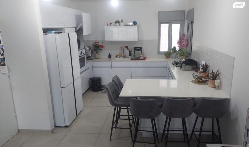 דירה, חטיבת גולני 63, אחוזת דניה, חדרה