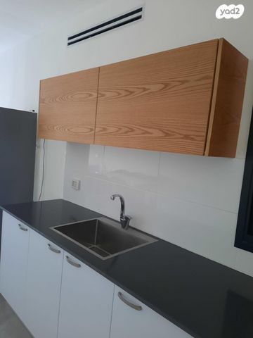 דירה, סברי מרנן 11, עיר היין, אשקלון