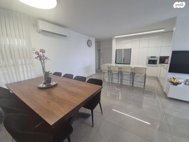 דירה, ברקן 17, תל גיבורים, חולון