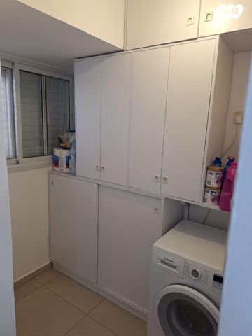 דירה, דרך מנחם בגין 42, הדר גנים, פתח תקווה