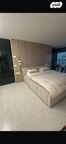 גג/ פנטהאוז, גדולי האומה 1, שמעון פרס/ האצטדיון, נהריה