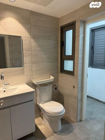 דירה, יצחק אבינו 1, אחיסמך, לוד