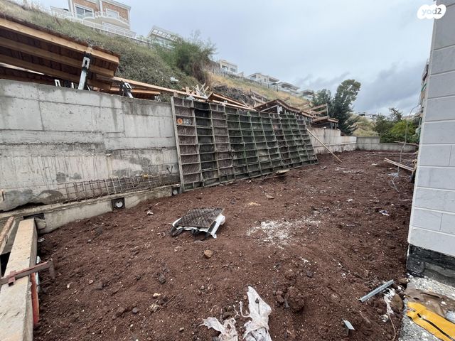 דירת גן, בר כוכבא 71, האצטדיון, טבריה