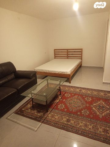 יוסי בנאי 11