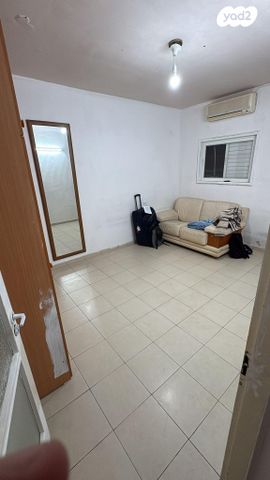 עין הקורא 34