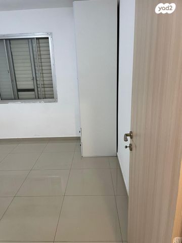 דירה, ד"ר שמורק 11, נאות שקד, נתניה