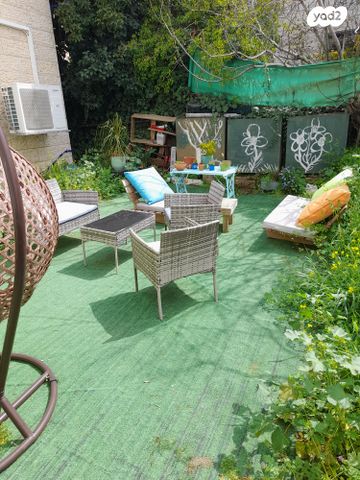 דירת גן, זית 5, מעוז ציון א', מבשרת ציון