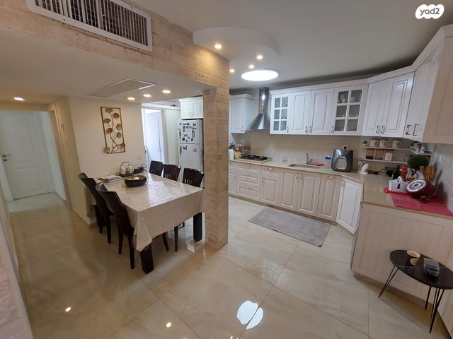 דירה, זלמן מייזל 4, נווה גולן, יפו ג', תל אביב יפו