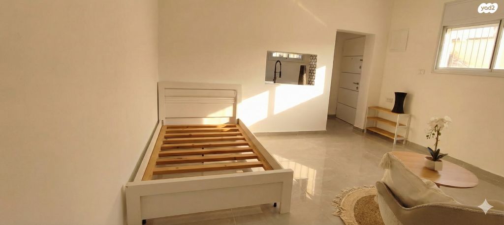 בעל העקידה 12