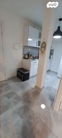 דירה, שדרות דוד בן גוריון 30, בן גוריון, אשקלון