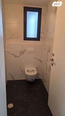 דירה, יונה וולך 7, גרין פארק החדשה, הוד השרון