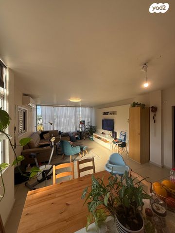 דירה, בן גוריון 55, רמתיים, הוד השרון