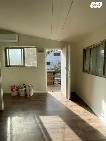 בית פרטי/ קוטג', האשל 8, גנות, גנות