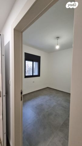 דירה, ליונל ווטסון 13, רמת בגין, חיפה