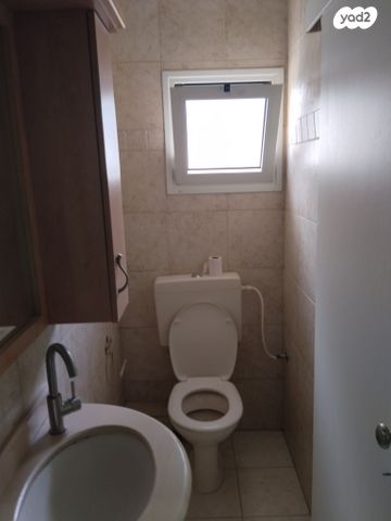 דירה, גולדה מאיר 7, שיכון עובדים, טבריה