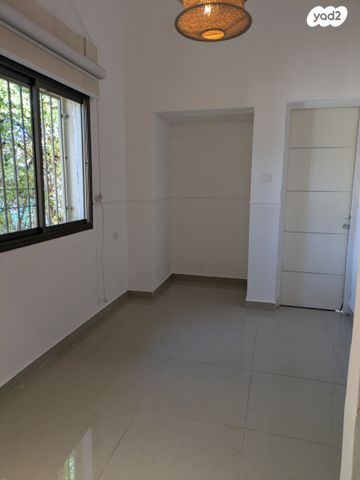 בית פרטי/ קוטג', רחל הרשנזון 4, מרמורק, רחובות