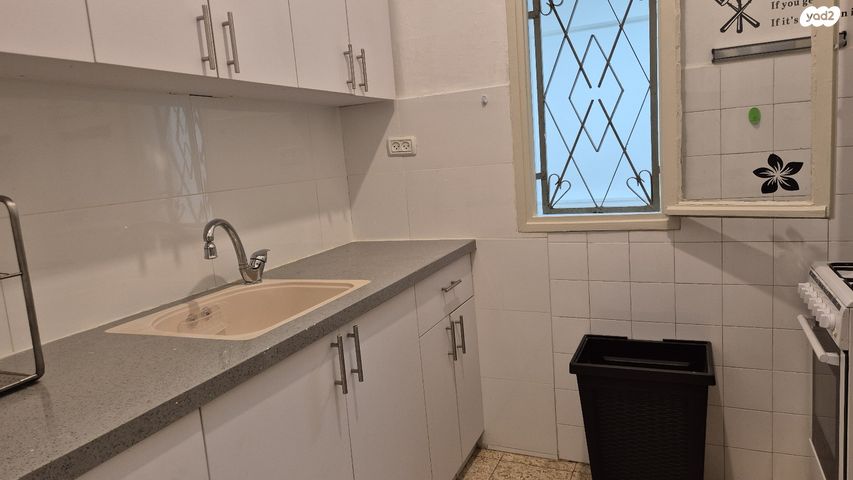 יחידת דיור, ארלוזורוב 109, מרכז, קרית עבודה, חולון