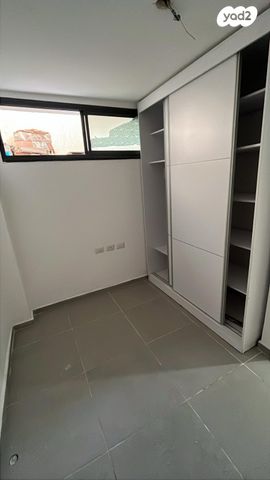 יונה וולך 13