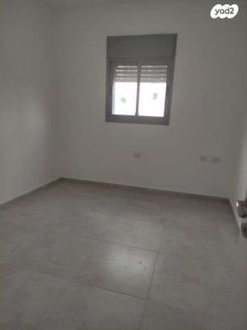 דירה, מונטיפיורי 12, לב המושבה / מרכז העיר, פתח תקווה