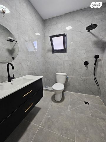 שדרות וייצמן 83