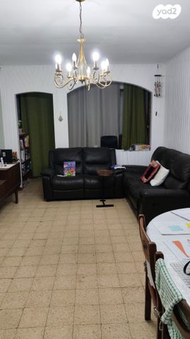 דירה, האילן 11, מנחם בגין, עכו