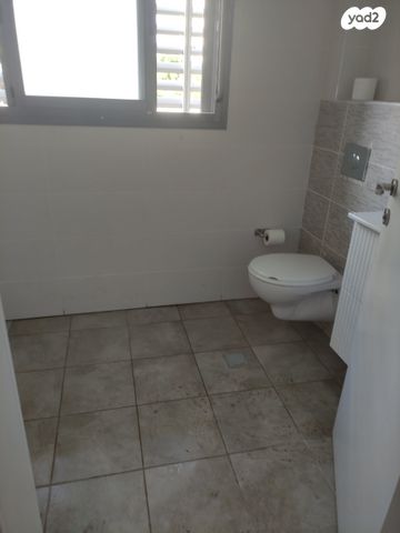 דירה, מונטיפיורי 12, לב המושבה / מרכז העיר, פתח תקווה