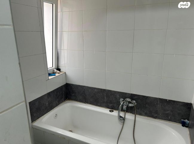 דירה, הפודים 19, נחלת גנים, רמת גן